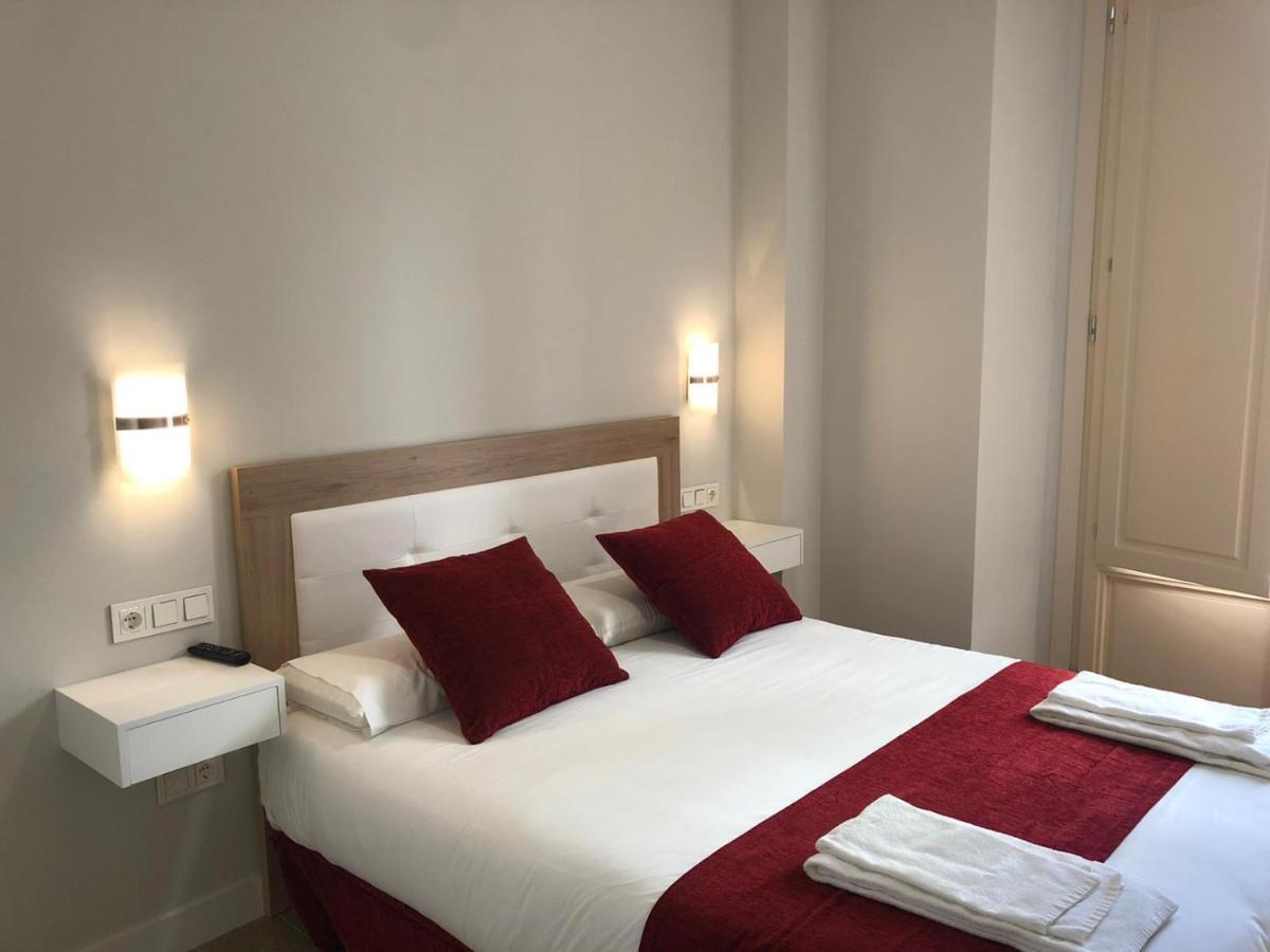 Pinar Malaga Rooms エクステリア 写真