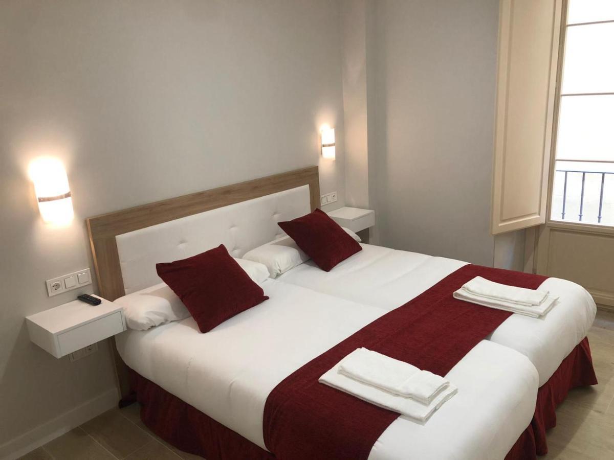 Pinar Malaga Rooms エクステリア 写真